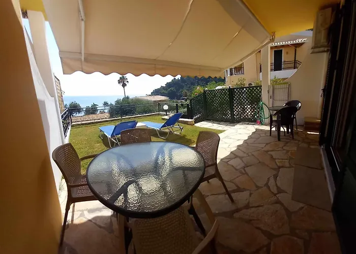Garden View To The Sea Elpis 43 格利法达